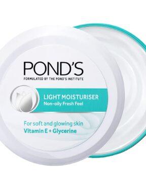 Ponds Light Moisturiser Non-Oily Fresh Feel With Vitamin E + Glycerine(150ml)